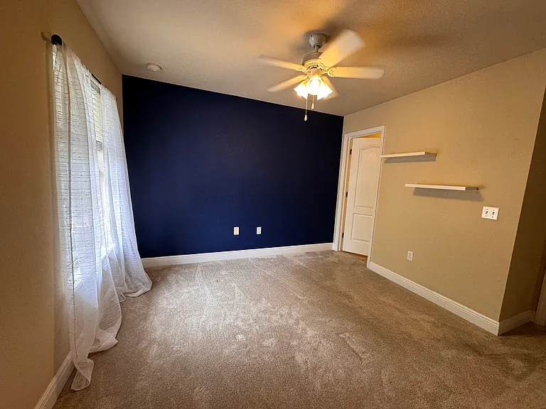 2938 SW 35th Pl #26 — Photo 20