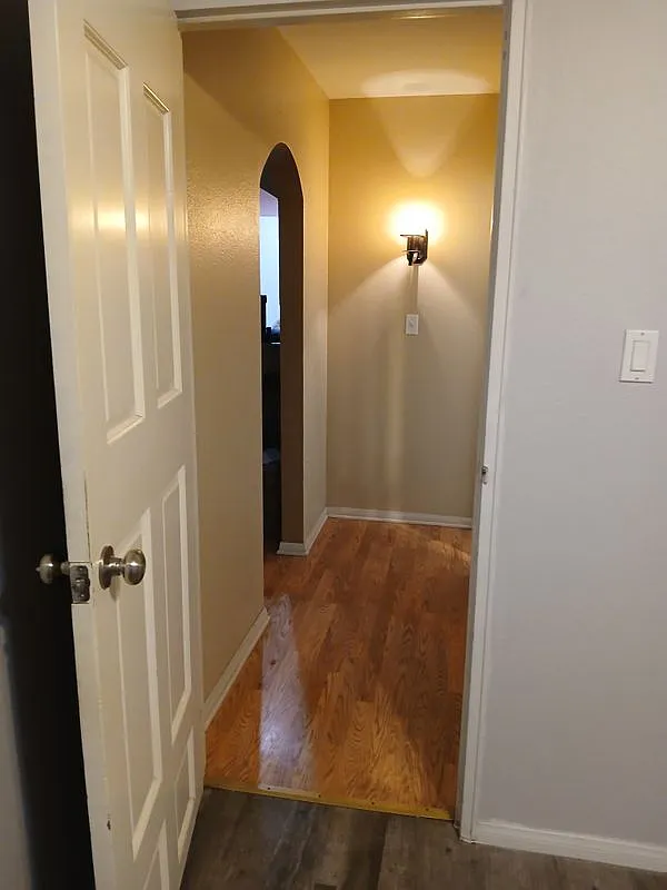 4 bed, 3.0 bath, 1208 sqft, $1,275 — Photo 3