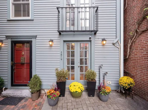 281 1/2 Main St, Boston, MA 02129
