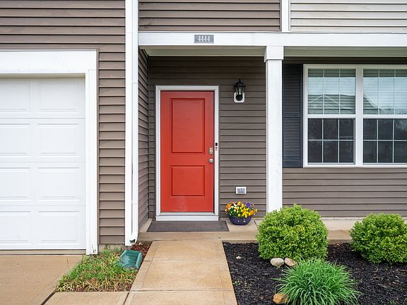 3rd image of 4444 Averly Park Cir
