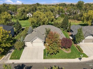 896 W Colchester Dr, Eagle, ID 83616