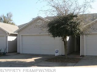 933 Tray Dr, Fort Walton Beach, FL 32547