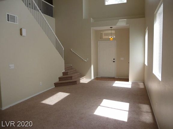 4th image of 9161 Black Slate St #0