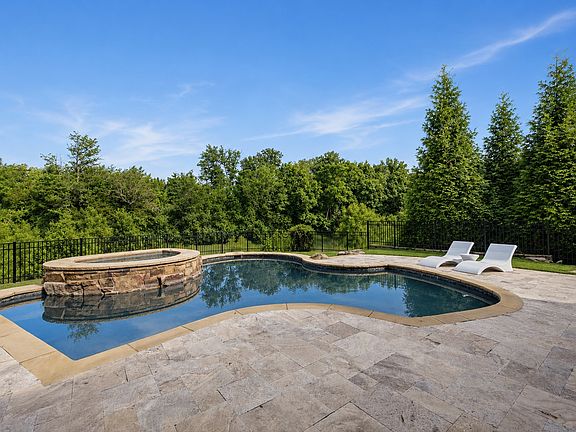 2nd image of 9565 Hampton Reserve Dr