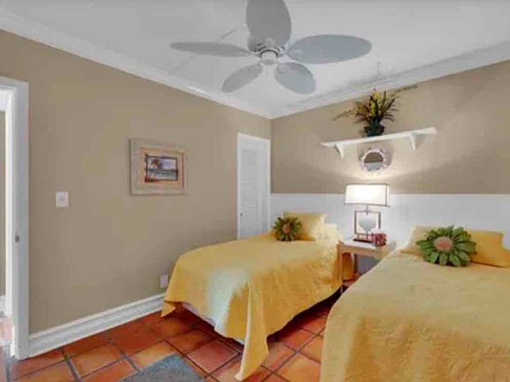 4th image of 1750 S Ocean Blvd