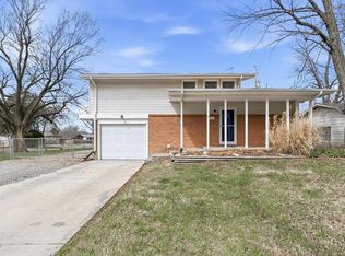 6401 N Randall St, Wichita, KS 67219
