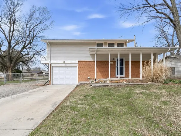 6401 N Randall St, Wichita, KS 67219