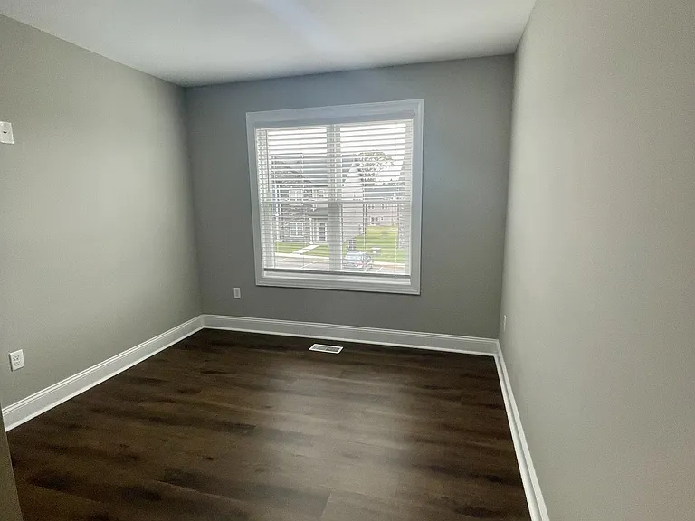 105 Emanuel Ct #1 — Photo 26