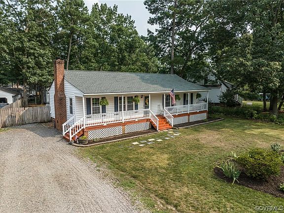 2nd image of 10059 Haleys Hollow Ct