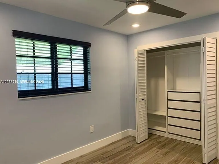 4718 Roosevelt St — Photo 18