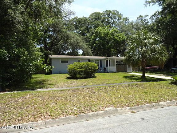 4th image of 346 Canis Dr W