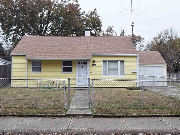2nd image of 1518 Waggoner Ave