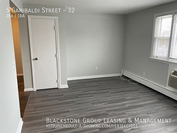 4th image of 5 Garibaldi St APT 32