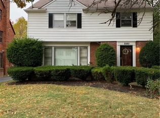 2580 Charney Rd, University Heights, OH 44118