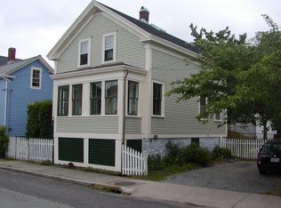23 Connection St, Newport, RI 02840