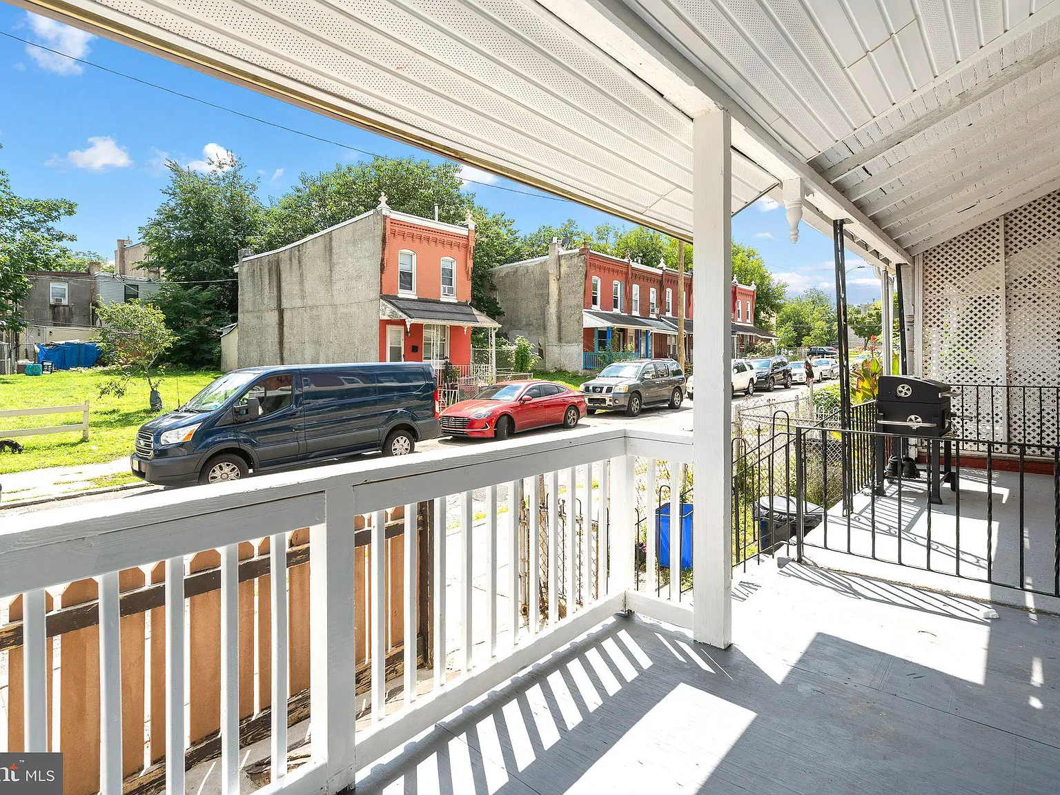 1 bed, 1.0 bath, 1048 sqft, $1,750 — Photo 3
