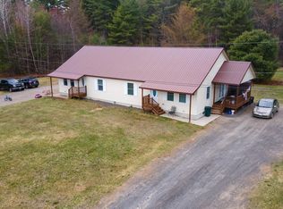 26 Washboard Ln #15 & 17, Buxton, ME 04093