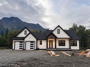 15070 E Alpine Cir, Palmer, AK 99645