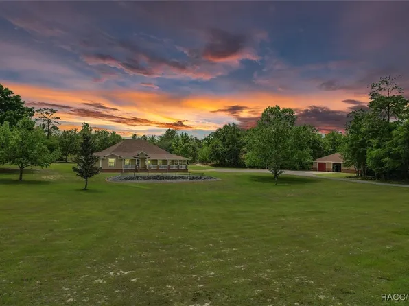 6854 W Sentinel Post Path, Beverly Hills, FL 34465