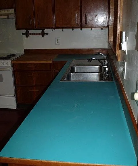 Kitchen Counter