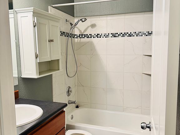 3rd image of 7309 Sand Point Way NE