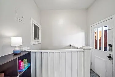 1506 S Florence Pl — Photo 23