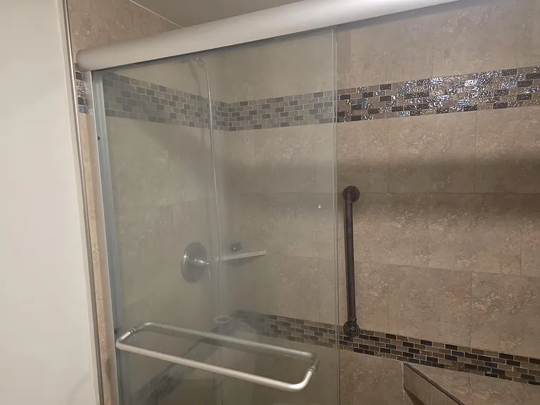 959 SE 2nd Ave #105 — Photo 12