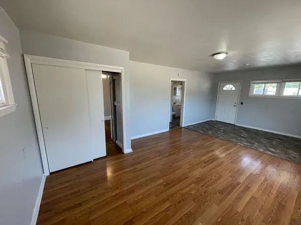 7601 W. Becher St. (3 Unit + Commercial), 7601 Becher St #1, Milwaukee, WI 53219