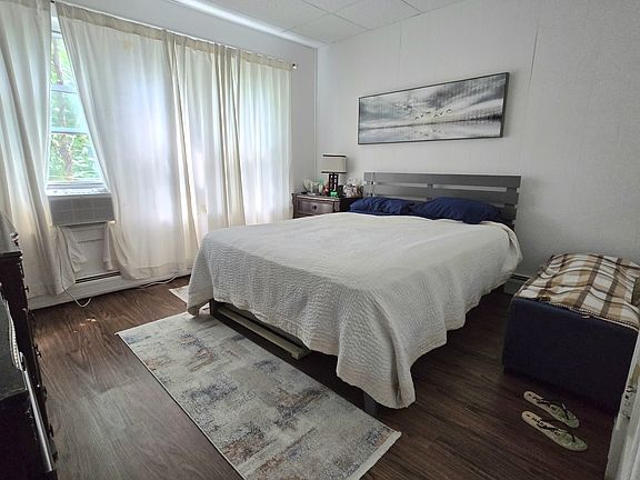 5th image of 54 Stuyvesant Ave Floor 2