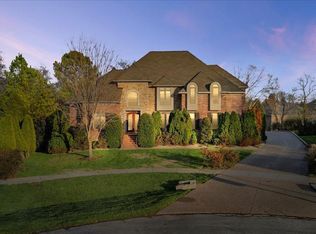 531 Covington Grove Ct, Bowling Green, KY 42104