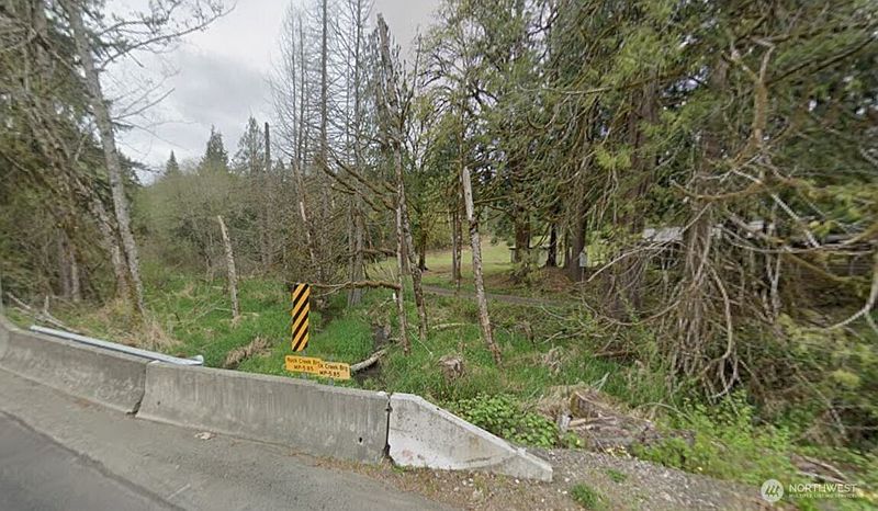 4th image of 5 W XXX Cloquallum Road