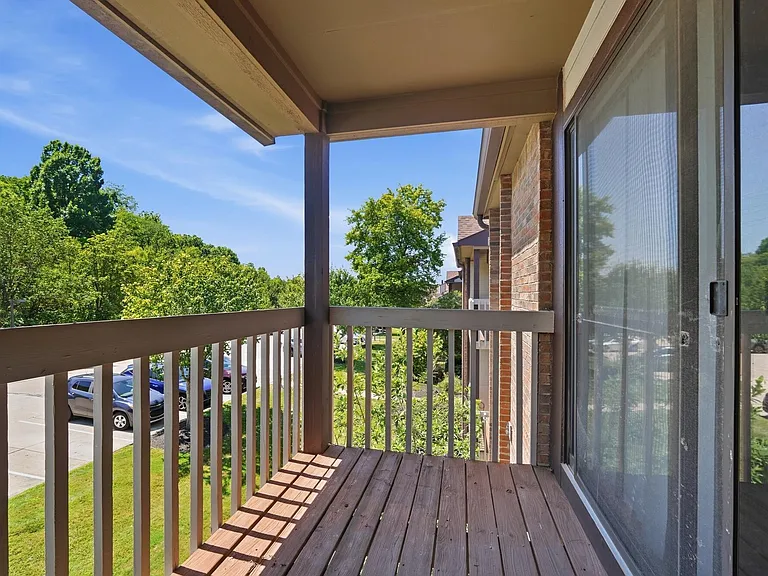 76 View Terrace Dr #9 — Photo 31