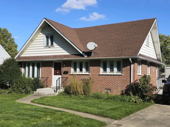 817 N Prater Ave, Melrose Park, IL 60164