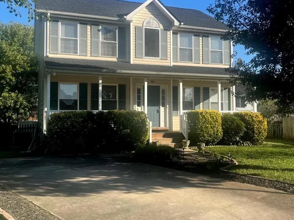 22140 Snapdragon Ct, Great Mills, MD 20634