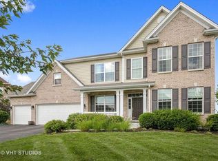 189 Trumpet Vine Cir, Elgin, IL 60124