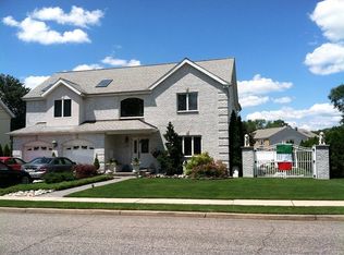 60 Saint John St, Little Ferry, NJ 07643