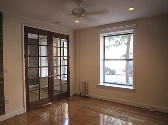 Rented by Centennial Properties NY | media 33