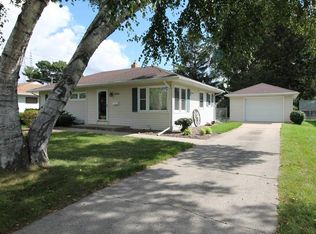 1108 N Randall Ave, Janesville, WI 53545
