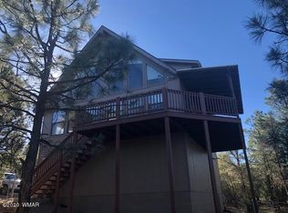 2977 Ranch House Rd, Overgaard, AZ 85933