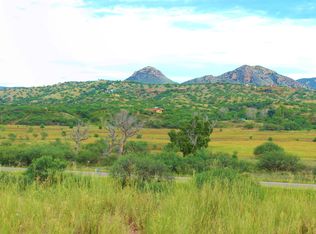 712 Patagonia Hills Dr, Patagonia, AZ 85624