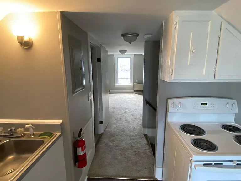 5 Washington St #5 — Photo 3
