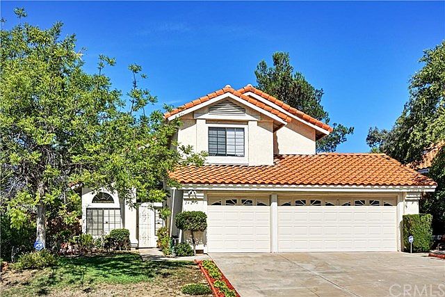 1st image of 24294 Saradella Ct