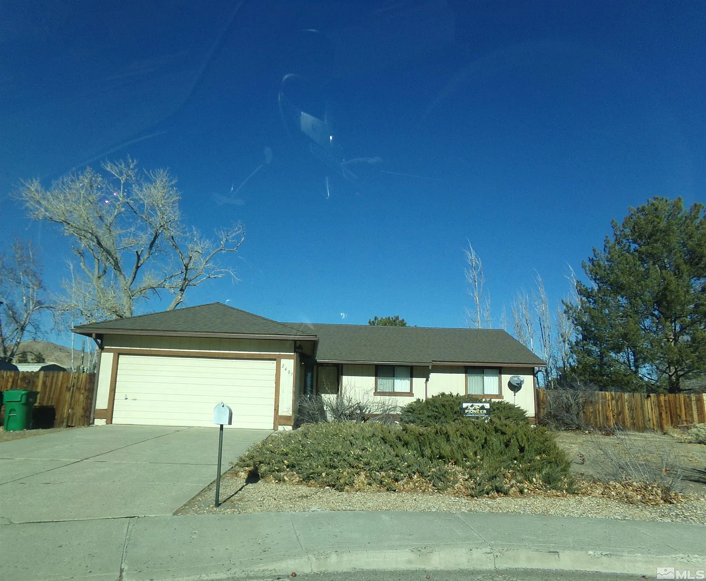2407 Melody Ln photo 1
