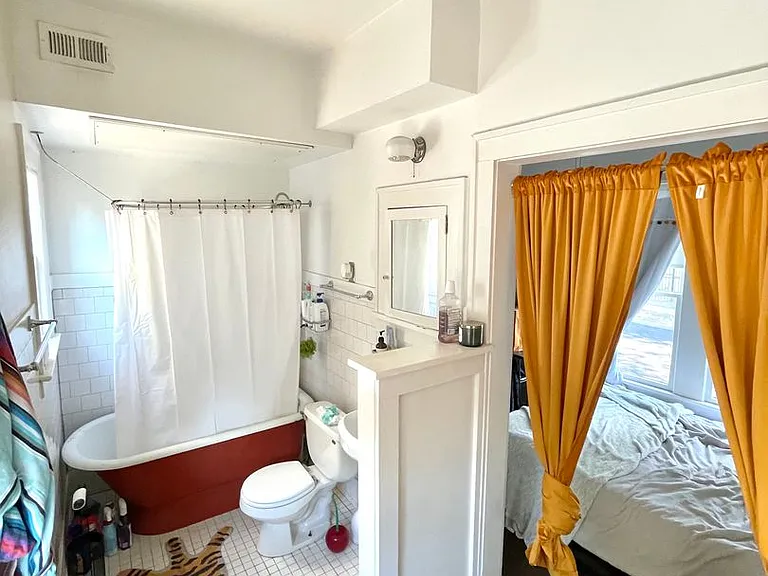 914 N Bishop Ave — Photo 10