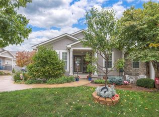 21702 W 119th Ter UNIT 1101, Olathe, KS 66061