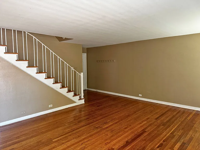 1801 Rose St — Photo 2