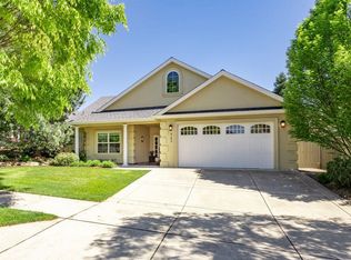 461 Stanford Ave, Medford, OR
