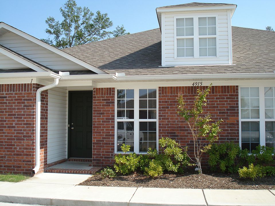 210 Radcliffe, Unit 2, Conway Arkansas