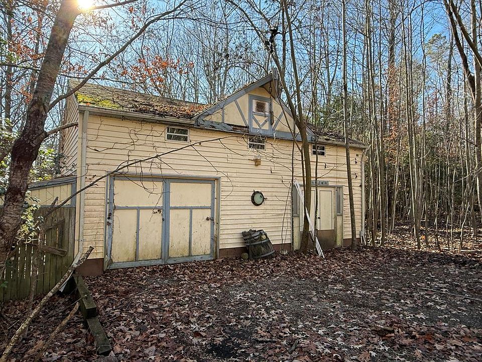 1st image of 542 Oyster Way