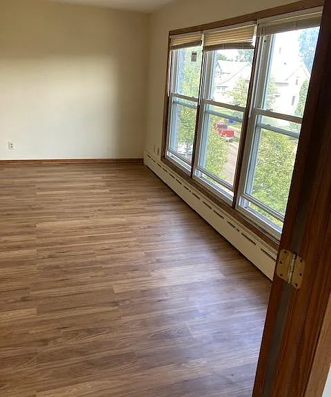 965 Avon St N #9 — Photo 6
